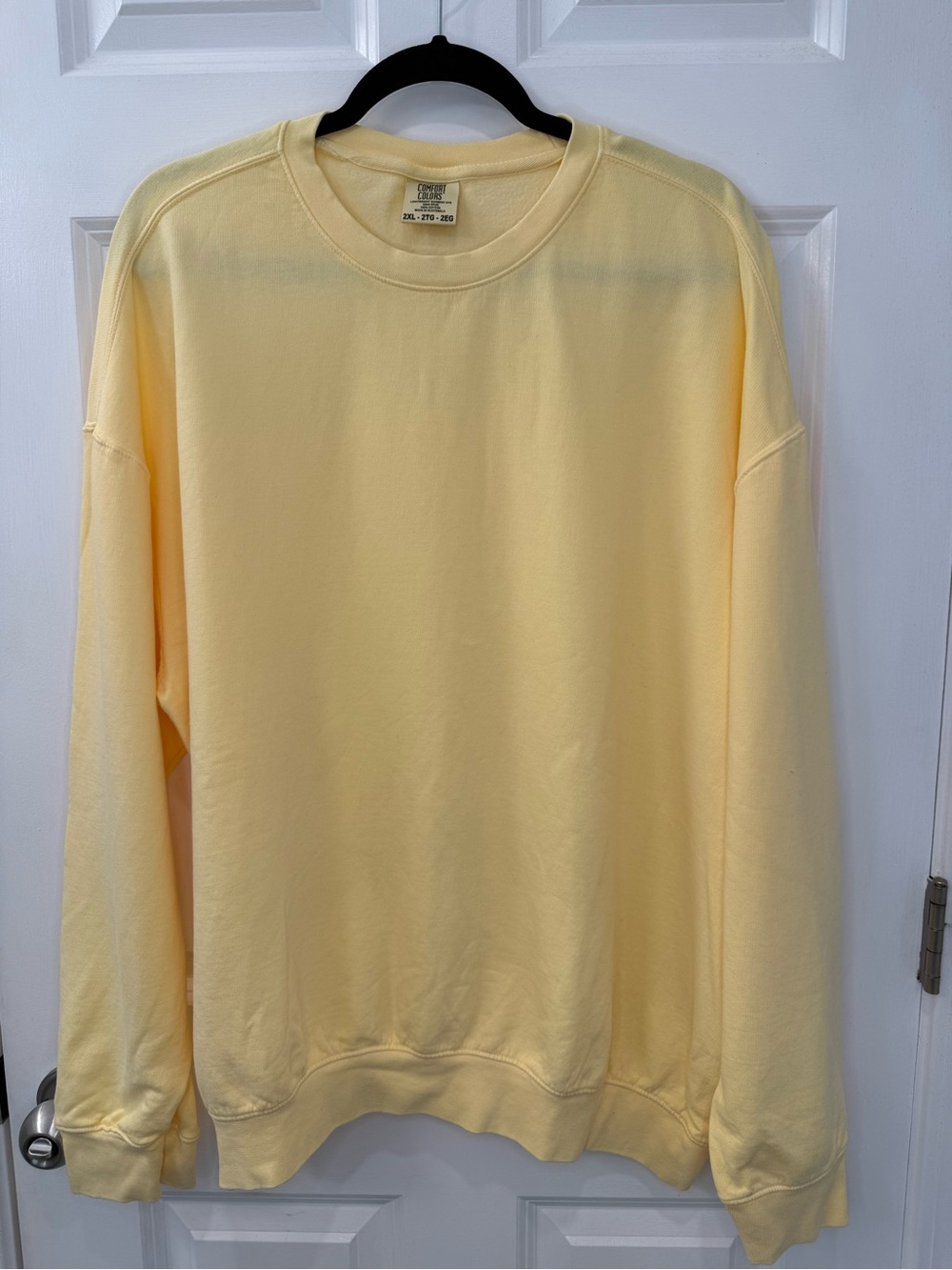 Comfort Colors garment-dyed cotton sweatshirt Butter Yellow Size 2XL